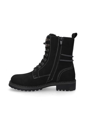 Schwarze Wildleder-Ankelboots mit einer Schnürung vorne, seitlichem Reißverschluss, kontrastierenden weißen Nähten und einer robusten Sohle.