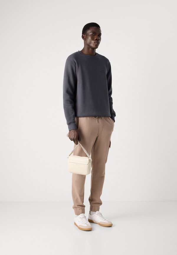 Tracksuit bottoms - taupe gray4