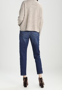 United Colors of Benetton Svetr - off-white