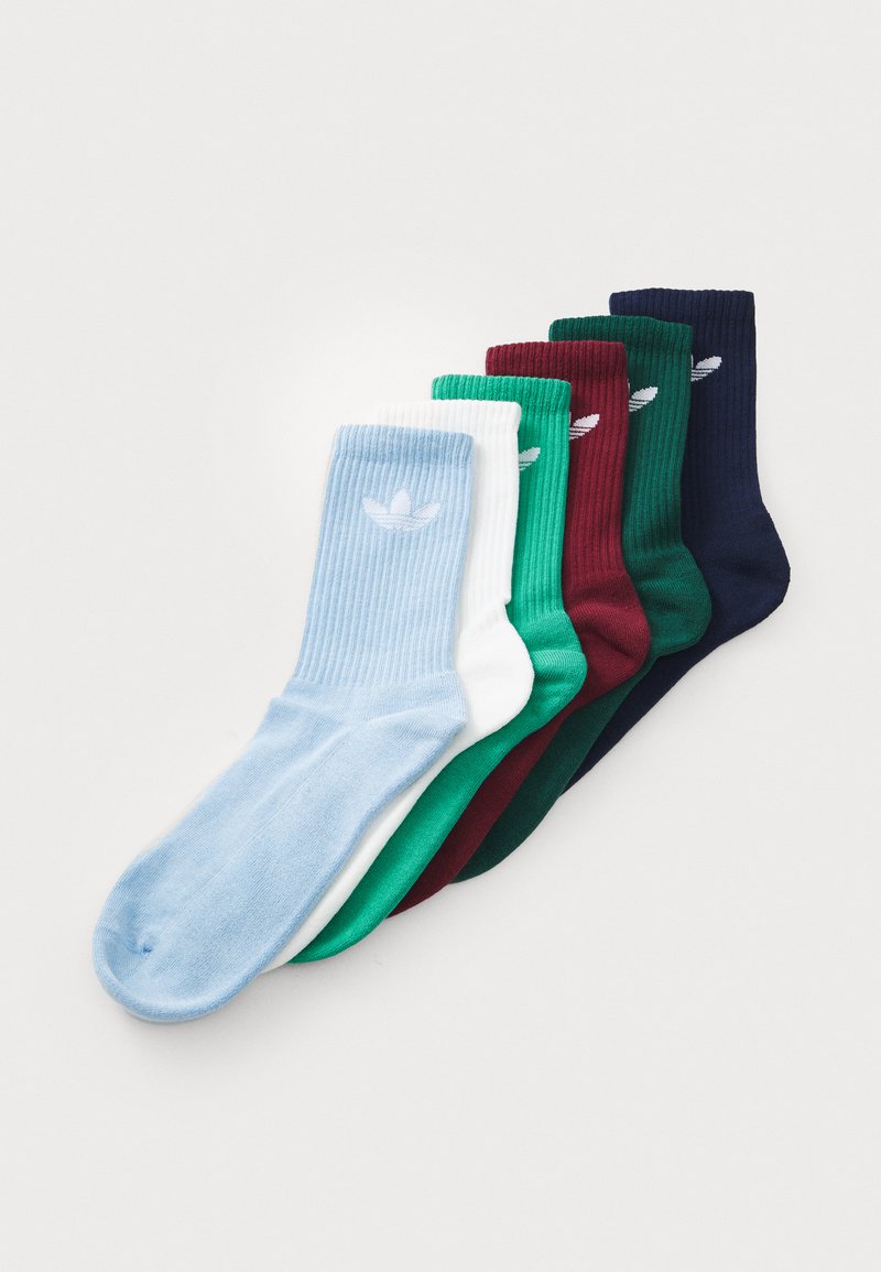 adidas OriginalsTR CREW S 6PACK UNISEX - Strumpor - off white/semi court green/collegiate green