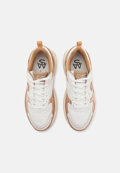 Stuart Weitzman TRAINER - Zapatillas - white/tobacco