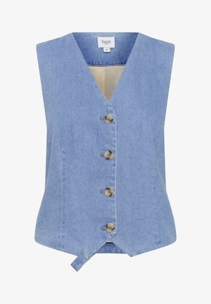 Chaleco de mezclilla en azul claro con escote en V, diseño sin mangas, cinco botones marrones y detalle de dobladillo anudado en la parte inferior.