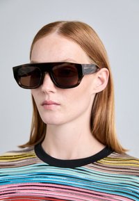 MONARCHY - Gafas de sol - brown