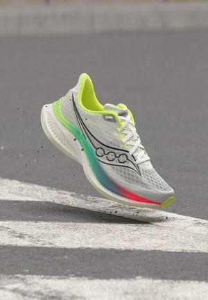 Saucony, ENDORPHIN SPEED 5 - Παπούτσια για τρέξιμο σε δρόμο - white/multi-coloured
