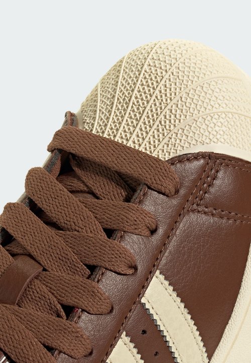 Adidas SUPERSTAR II (2026) — foto 6