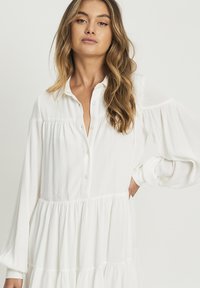 CALLI WILEY - Abito a camicia - white