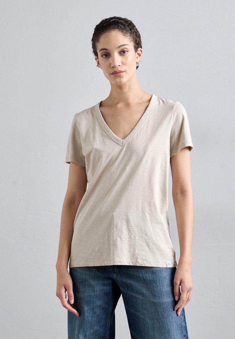 rag & bone - THE SLUB VEE - T-shirt basique - fossil, Agrandir