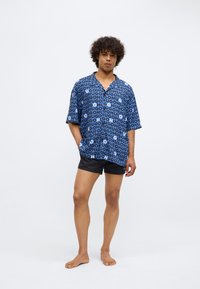 HUGO RELAXED niebieski