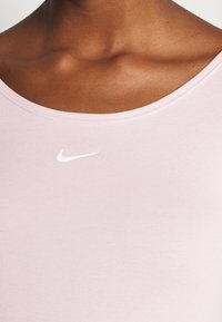 Nike Sportswear T-shirt - bas - lilac