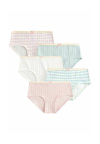Cinque paia di biancheria intima femminile in assortiti colori pastello: rosa, menta, bianco, con modelli e trame a costine, rifiniti con piccoli fiocchi.
