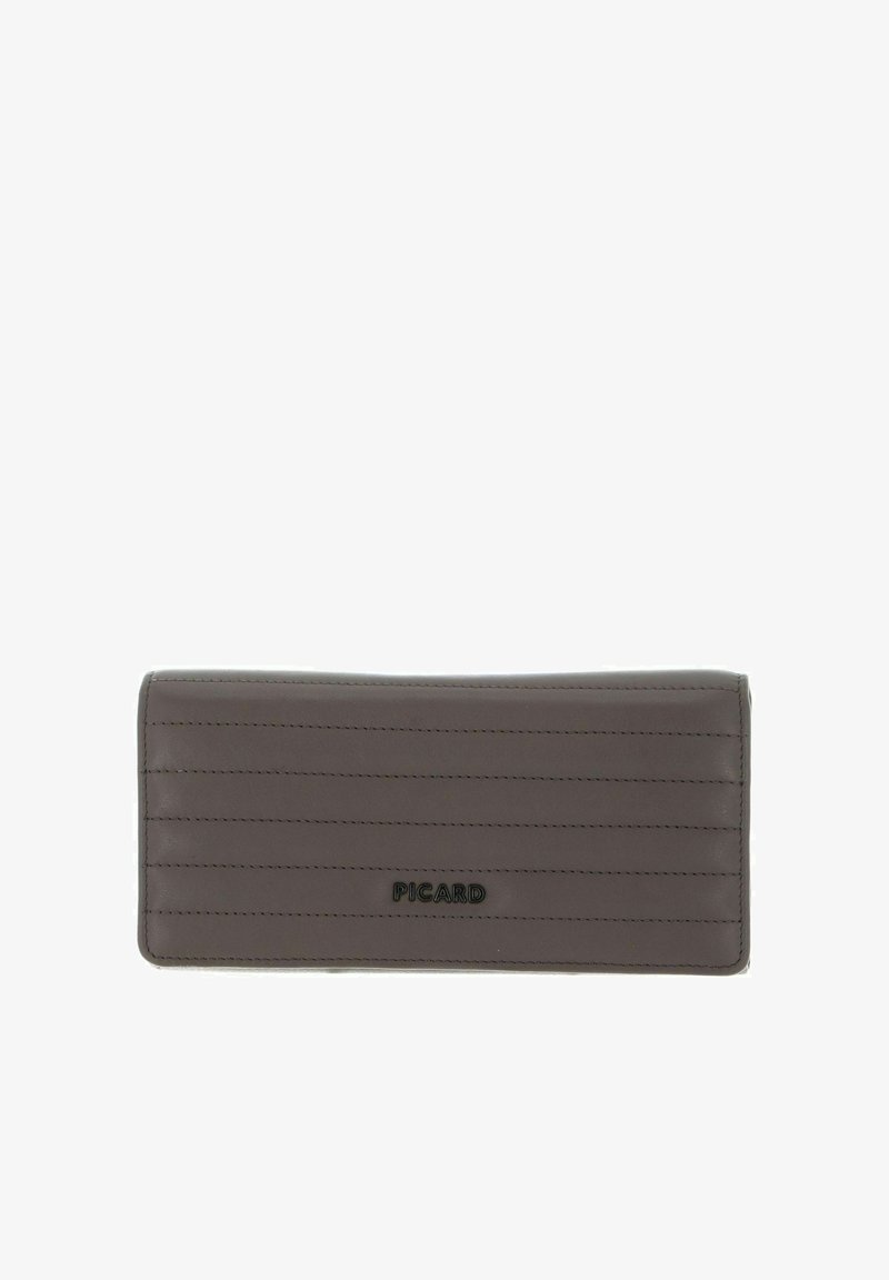 Cartera de cuero gris con textura acanalada, con un logo negro "PICARD" en la parte inferior. Forma rectangular con detalles de costura.