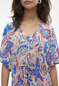 Vero Moda MENNY 7/8 KAFTAN - Vestido informal - silver lining