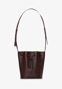 Ei valittu, dark chocolate