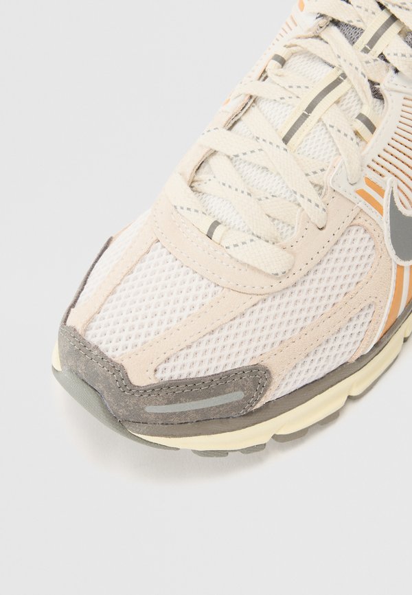 VOMERO 5 APP - Trainers3