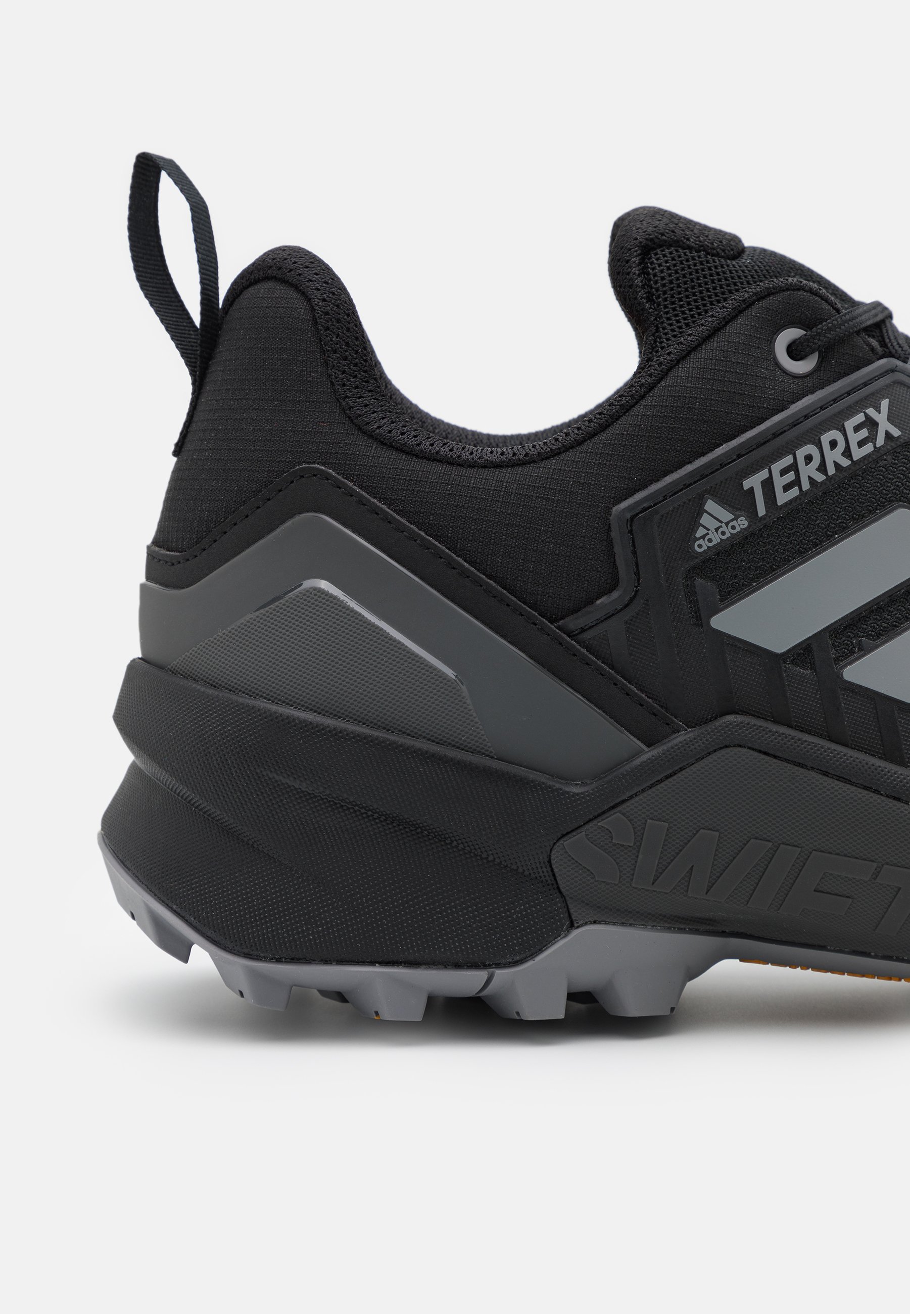 Herren TERREX SWIFT R3 HIKING TECHNICAL SHOES MID - Hikingschuh Herren TERREX SWIFT R3 HIKING TECHNICAL SHOES MID - Hikingschuh