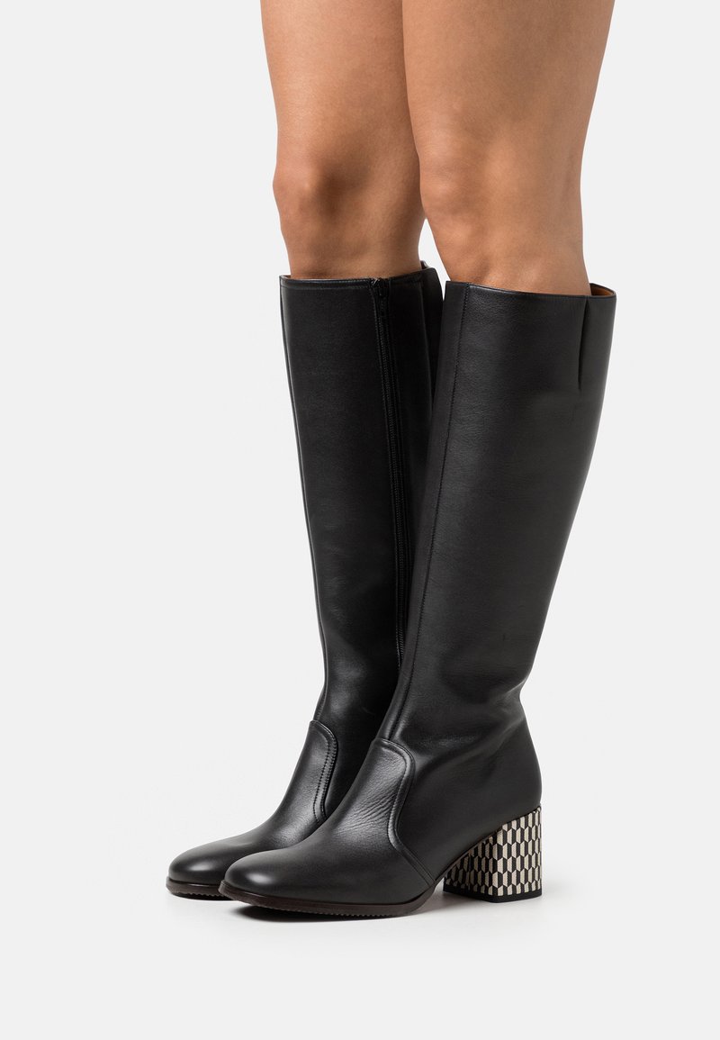 chie mihara bottines