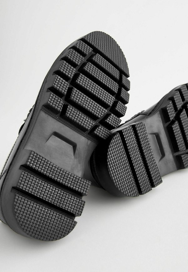 Slipper