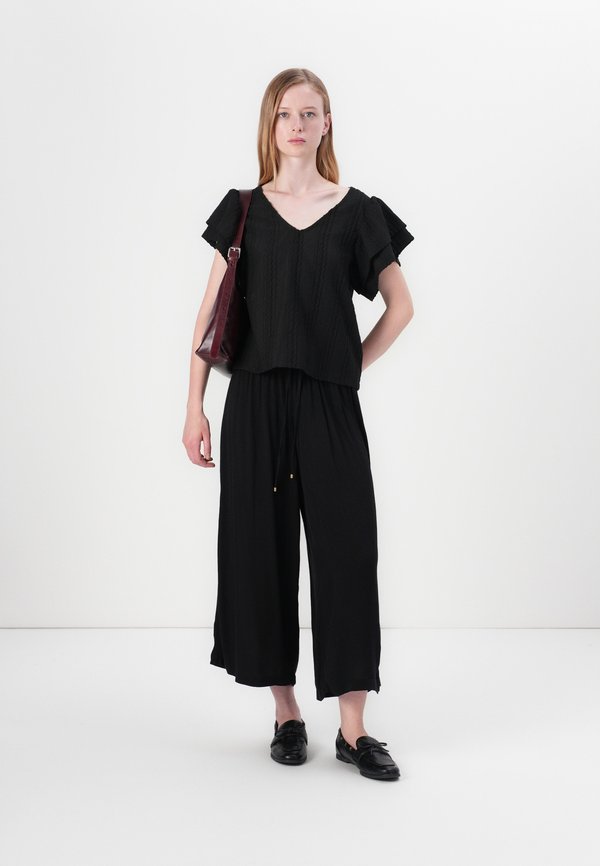 ONLCIKKA CULOTTE PANTS  - Trousers3