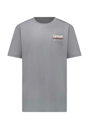 Grijs T-shirt met korte mouwen en een klein "Urban"-logo en tekst aan de linkerkant van de borst.