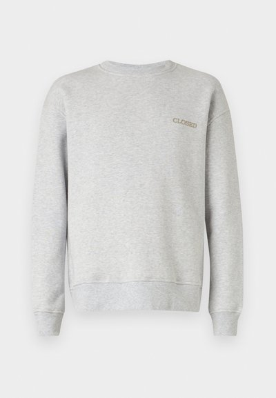 Grey sweatshirt made from soft fabric, featuring a ribbed crew neckline and cuffs, with "CLOSED" embroidered in a contrasting color.