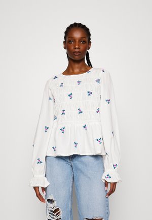 YAS Petite YASMILA  - Blúzka - star white