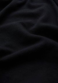 Thumbnail Image 7