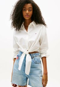 Tommy Jeans Button-down blouse - ecru