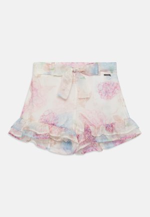 Tynde blomstrede shorts med pink, blå og grønne accenter, med et stofbælte bundet i taljen og flæsekant nederst.