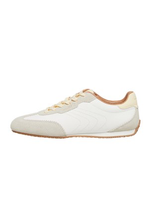 s.Oliver Sneaker low - weiß