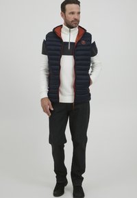 FQ1924 FQBENDIK - Väst - navy blazer