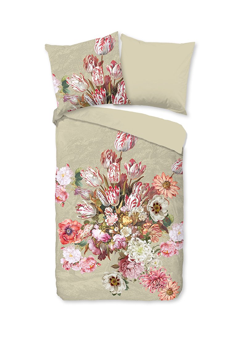 Lakan set med blommönster i röda, rosa och krämfärgade toner på en ljusbeige bakgrund. Inkluderar två örngott och ett täckeless.