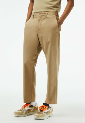 Lacoste, HOMME - Chino - beige