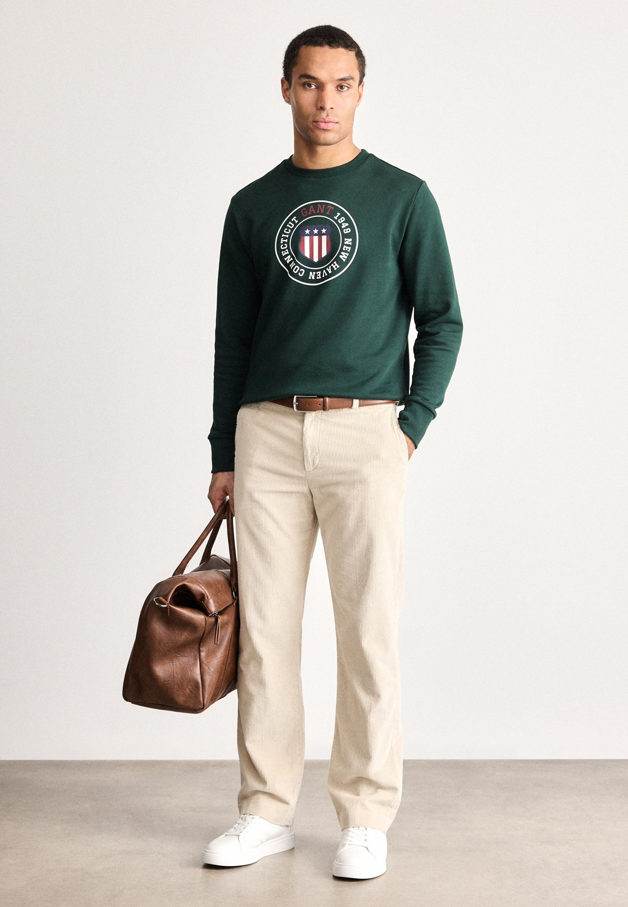 STRAIGHT FIT PANTS