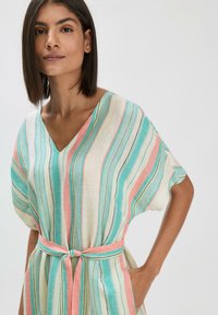 hessnatur MIDI RELAXED - Freizeitkleid - jadegrün