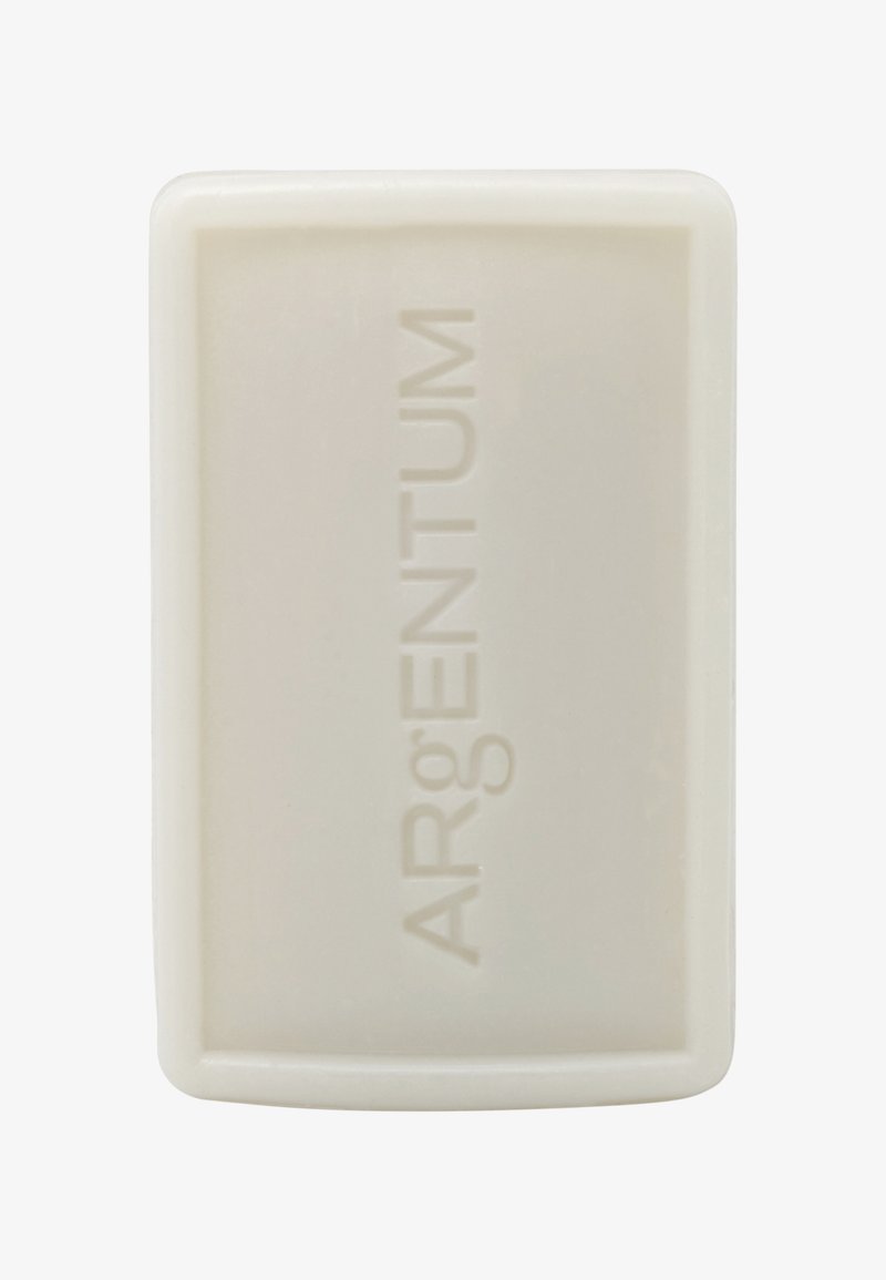 Argentum - LE SAVON LUNE - ILLUMINATING SILVER CLEANSING BAR - Zeep, Vergroten