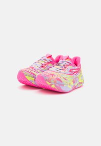 ASICS NOOSA TRI 15 - Hardloopschoenen voor op de weg - hot pink/safety yellow