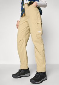 The North Face EXPLORATION CARGO PANTS - Szabadtéri nadrágok - khaki stone