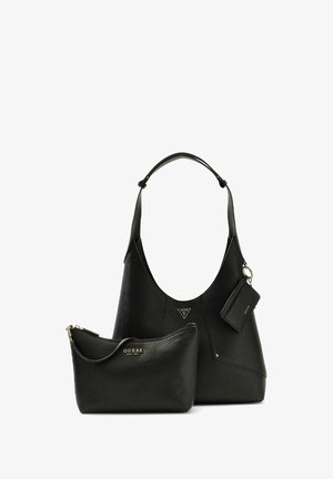 Ensemble de sacs en cuir noir de la marque Guess comprenant un grand sac à épaule, une petite pochette zippée et un porte-cartes amovible.