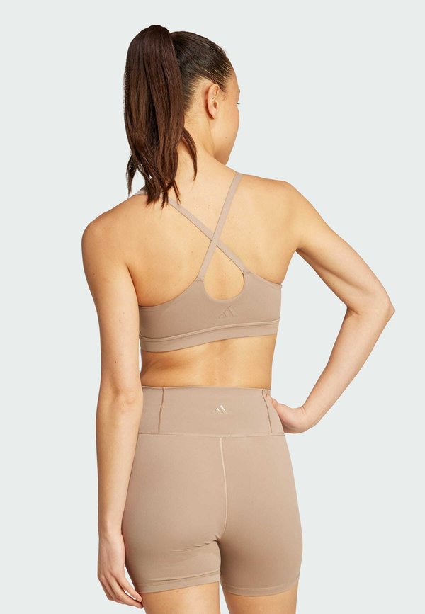 ALL ME LS - Light support sports bra3