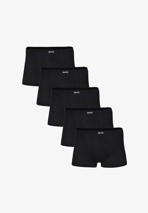 Boxer shorts neri realizzati in tessuto elasticizzato, con un cinturino comodo e dettagli cuciti. Cinque paia esposti in fila.