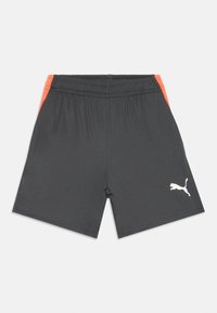 Pantaloni sportivi grigi con elastico in vita, dotati di accenti arancioni ai lati e un logo Puma bianco sulla gamba destra. Tessuto liscio e leggero.