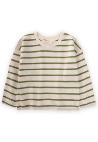 Top de algodón de manga larga con cuello redondo, que presenta rayas horizontales alternas en verde y crema, y mangas de corte holgado.