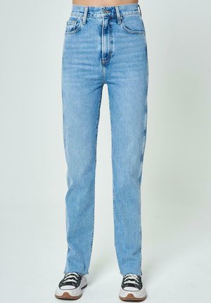 Jeansy Slim Fit