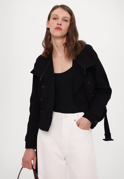 Agolde LUNA PIECED - Τζιν χαλαρής εφαρμογής - white