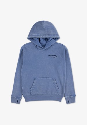 Blå hettegenser med frontlomme, ribbede mansjetter og kant, med en falmet tekstur og en liten svart logo på brystet.