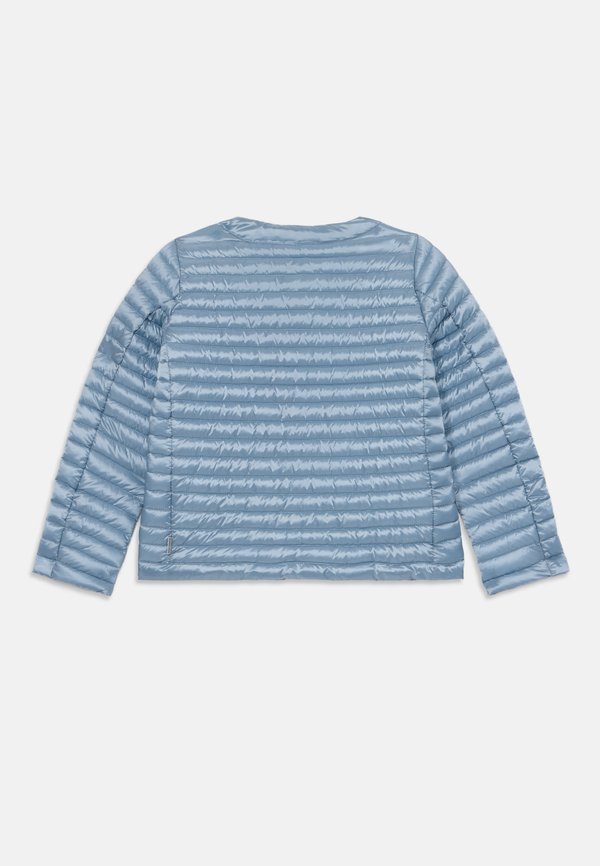 VELA - Light jacket2