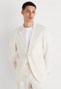 Jack & Jones PREMIUM JPRRIVIERA - Costum - cloud dancer