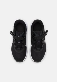 Nike Performance Zapatillas running asfalto - black