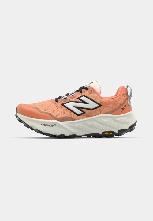 New Balance Zapatilla Trail Running de Mujer Fresh Foam X Hierro v9 Naranja — foto 2