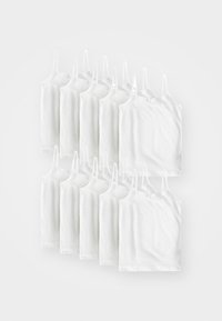 Pack aus zwölf weißen Baumwolltanktops mit dünnen Trägern und Spitzenborte am Ausschnitt. Glatte Textur, einheitliche Form und Farbe.